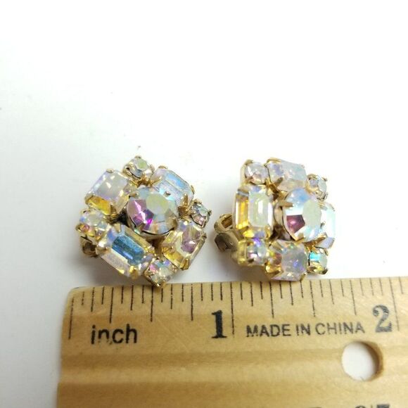 Vintage Sparkly AB Cluster Rhinestone Clip On Earrings, Retro Rainbow Sparkle - Picture 3 of 6